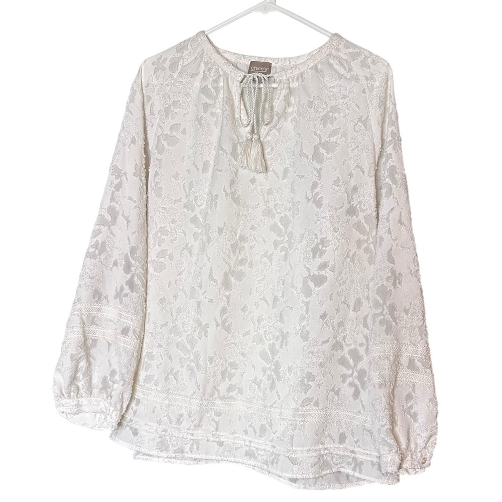 🔴5 for $40 SALE! 
Chicos (2) Beige Floral Textured, Keyhole Tassel Tie Blouse L